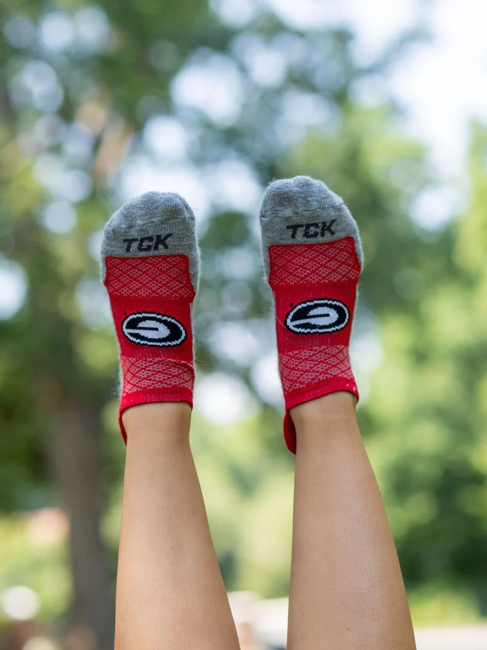 Georgia Bulldogs No Show Tour Socks - Image 6
