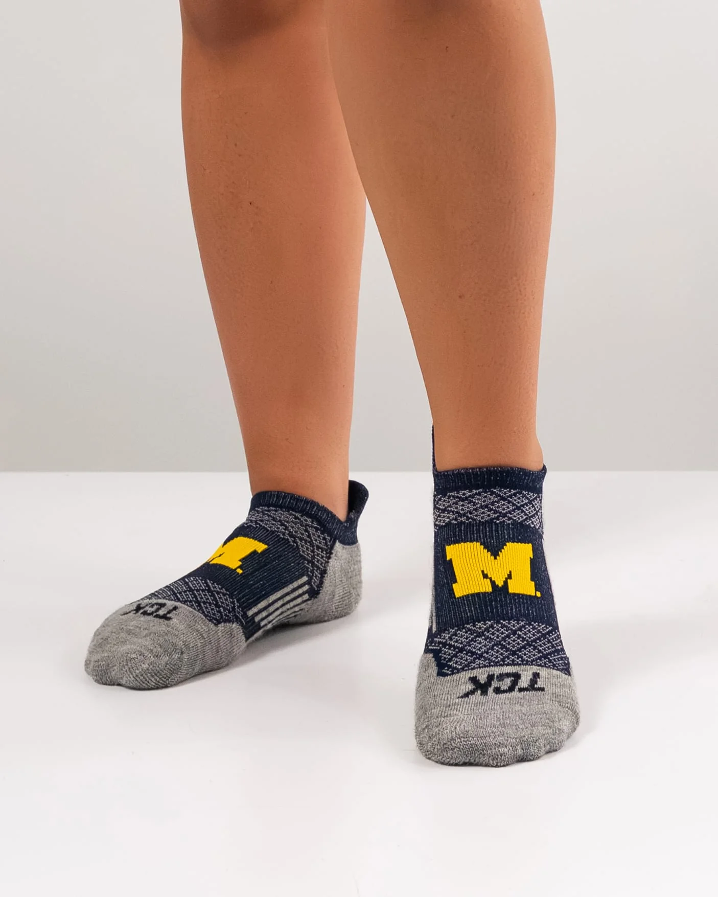 Michigan Wolverines No Show Tour Socks - Image 4