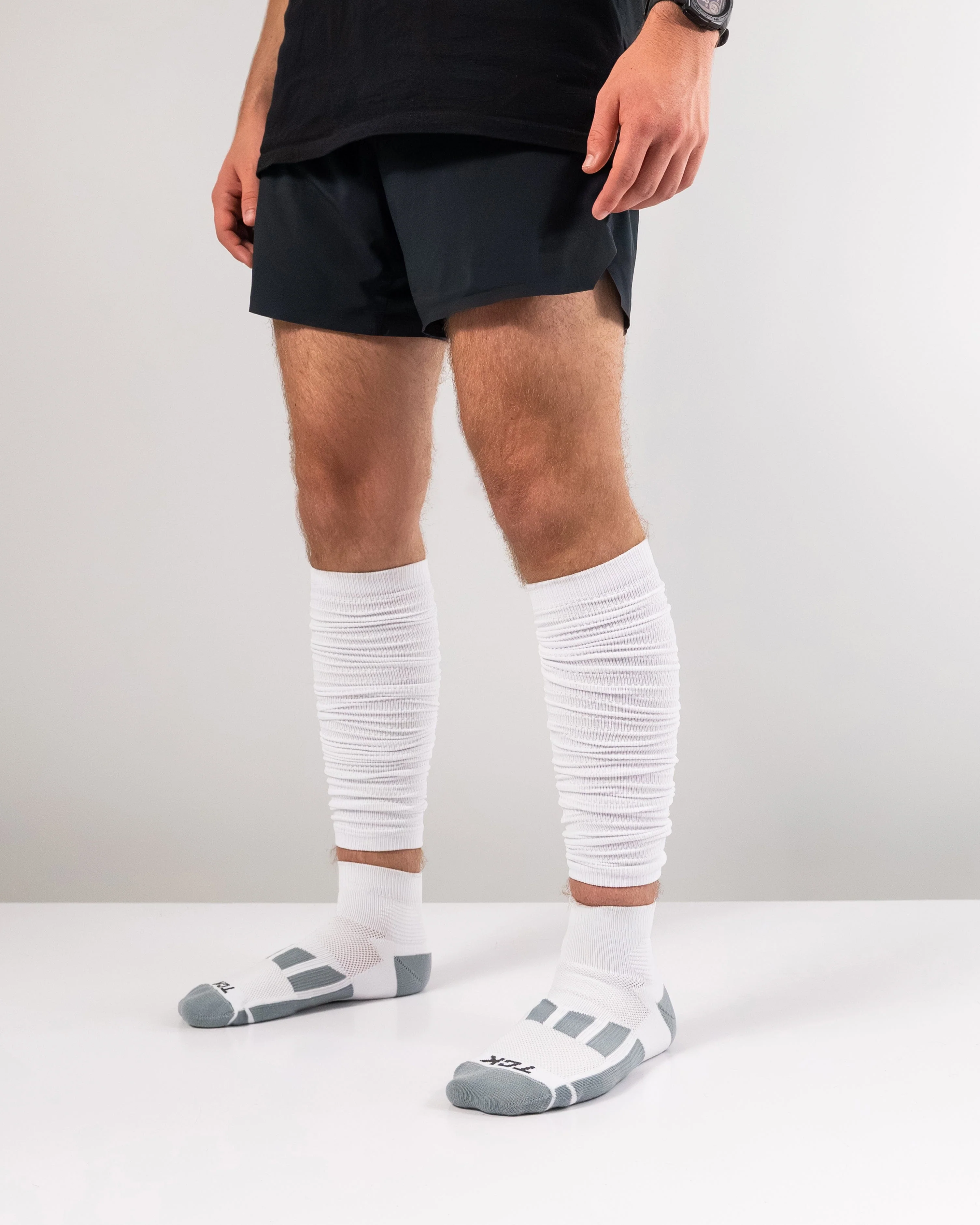Pre Scrunched Football Leg Sleeves For Men and Boys - Image 7
