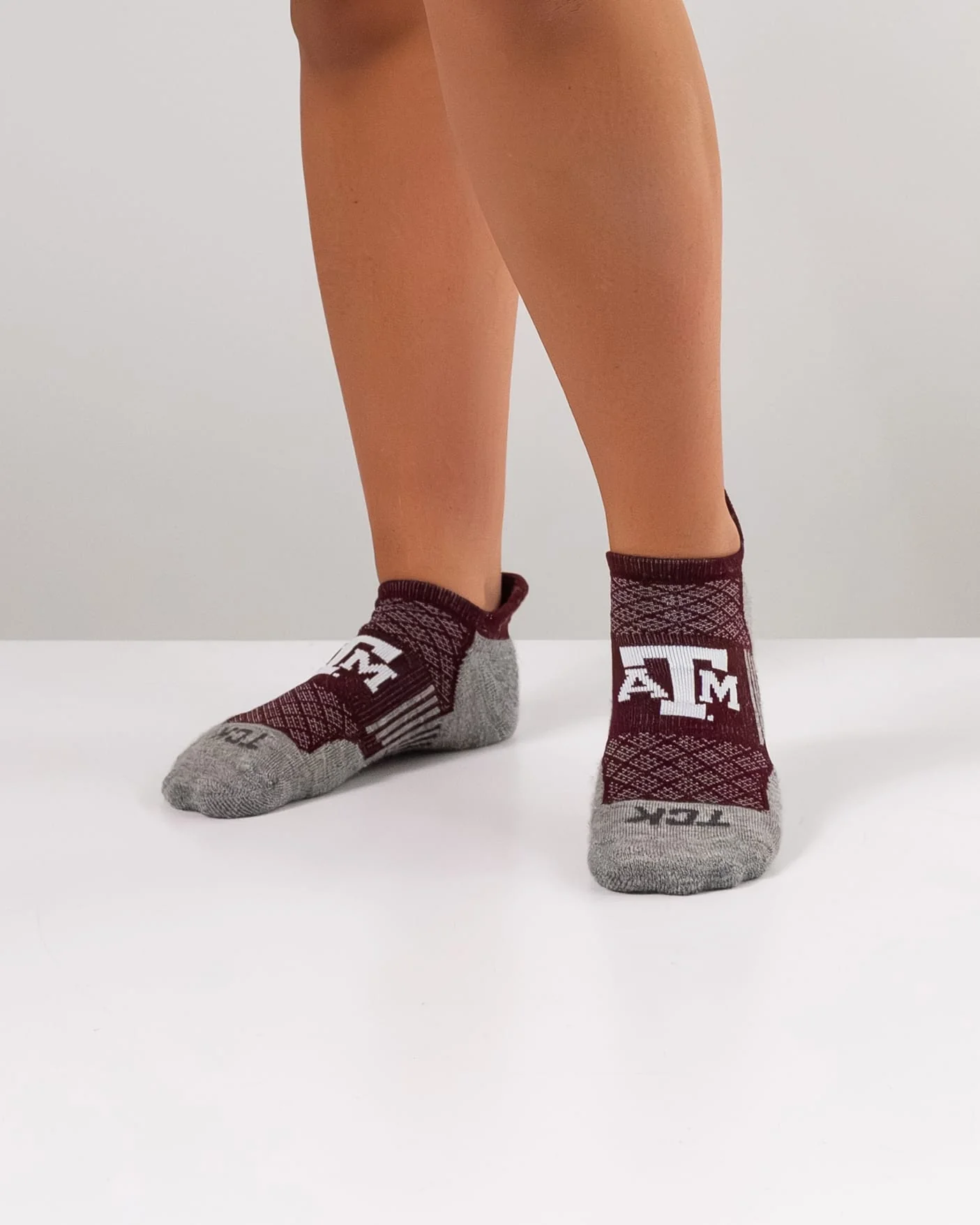 Texas A&M Aggies No Show Tour Socks - Image 4