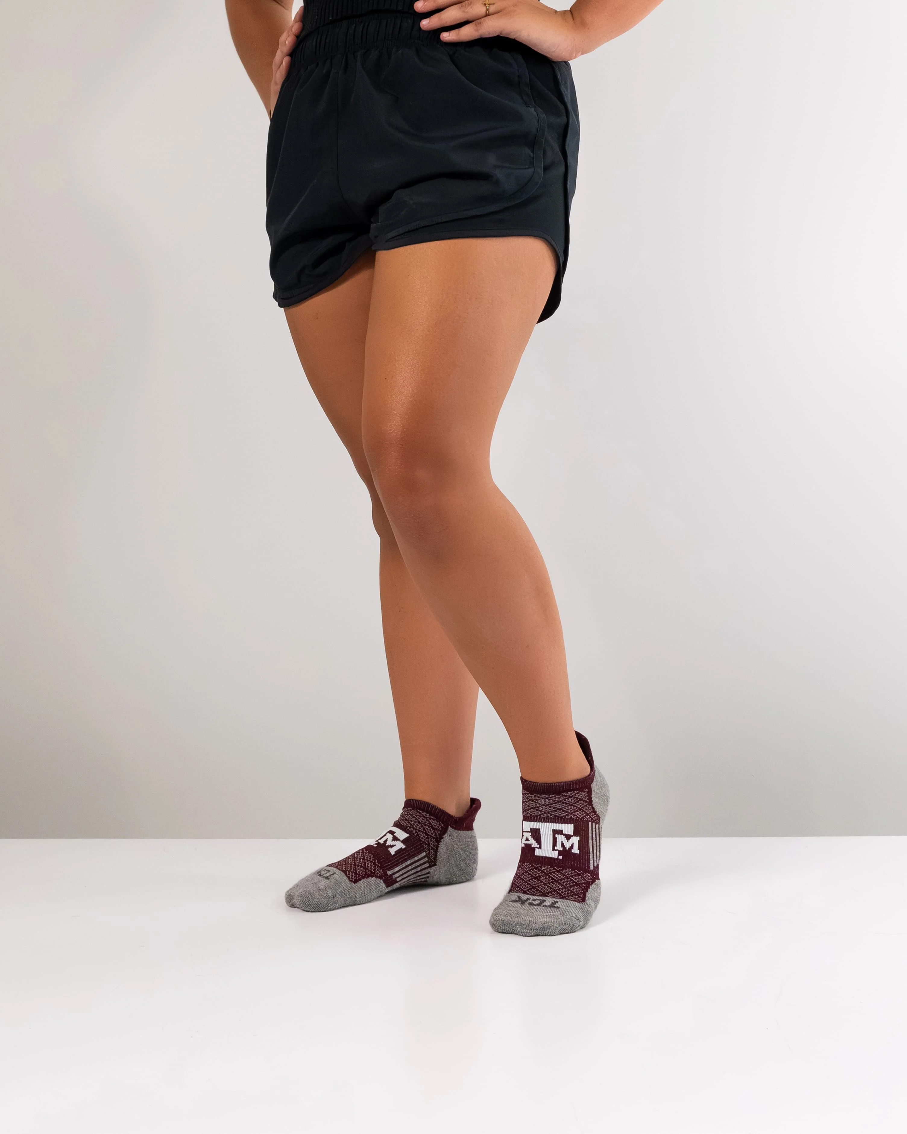 Texas A&M Aggies No Show Tour Socks - Image 5