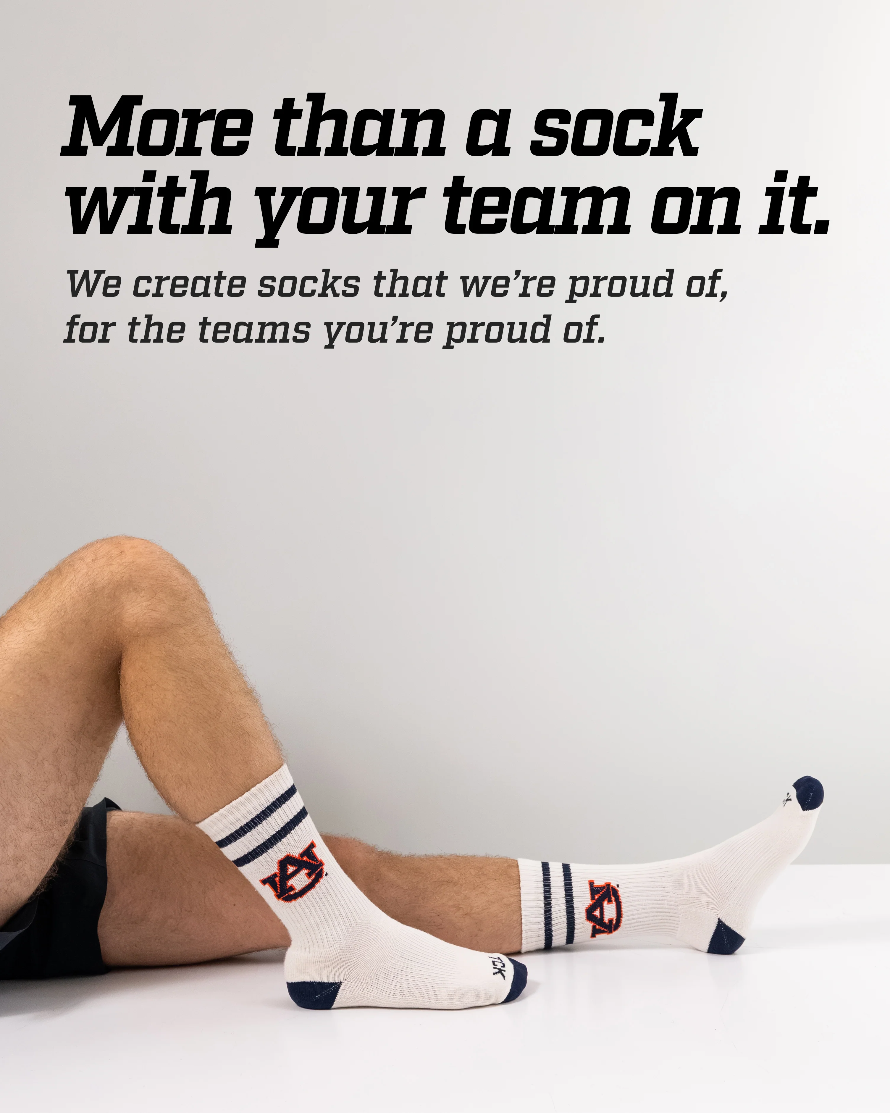 Vintage Auburn Tigers Socks NCAA Socks For Men and Womens Soft Cotton Sock - Image 4
