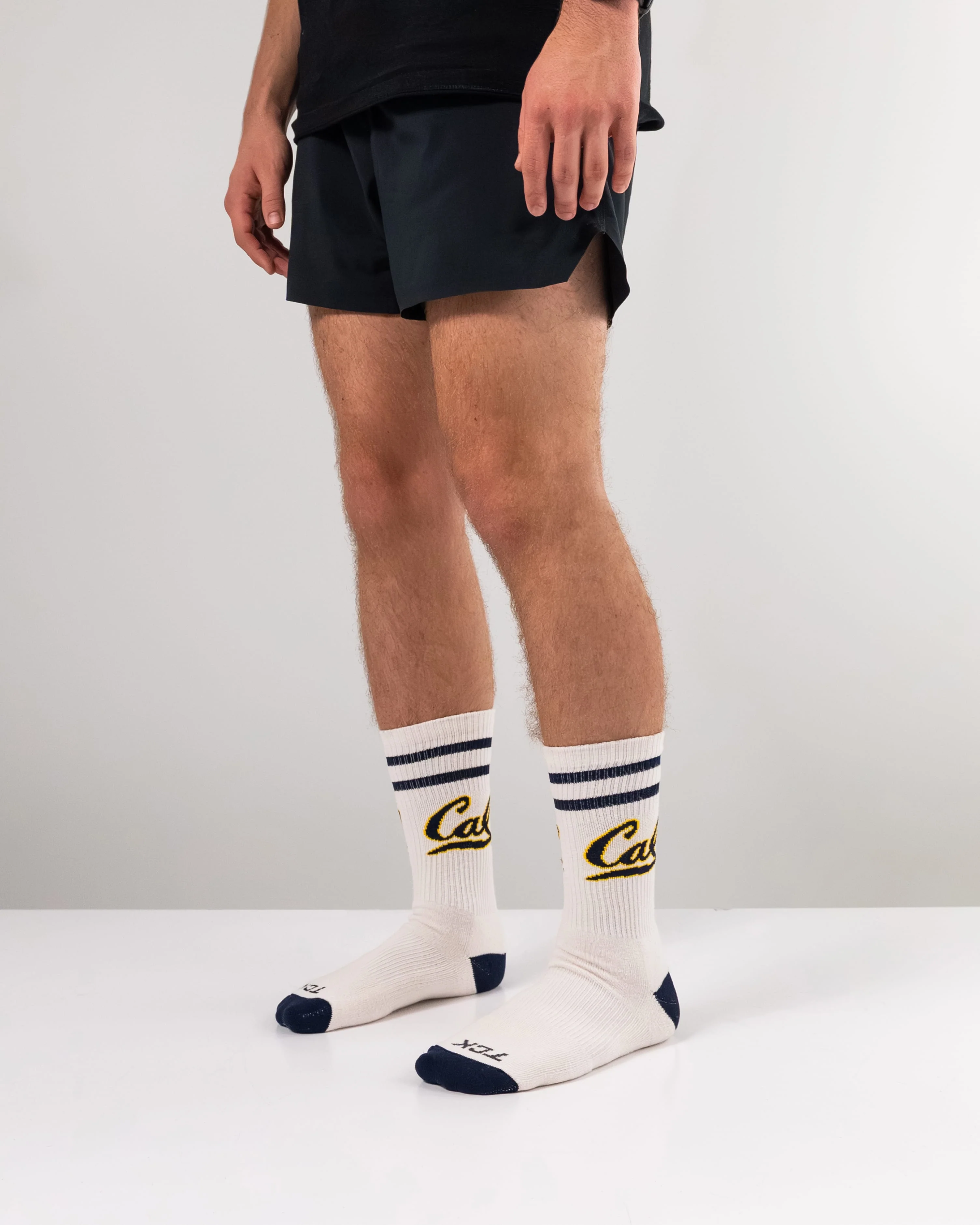 Vintage California Golden Bears Socks NCAA Socks For Men and Womens Soft Cotton Sock - Image 5