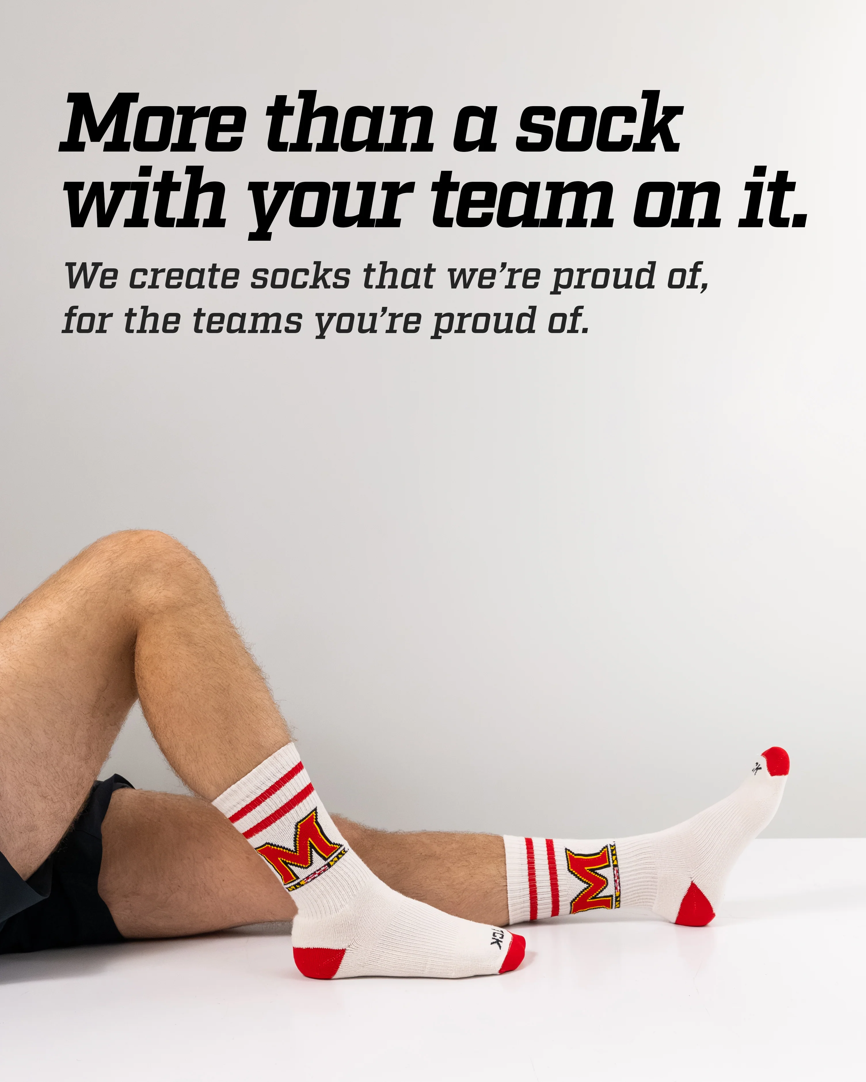 Vintage Maryland Terrapins Socks NCAA Socks For Men and Womens Soft Cotton Sock - Image 4