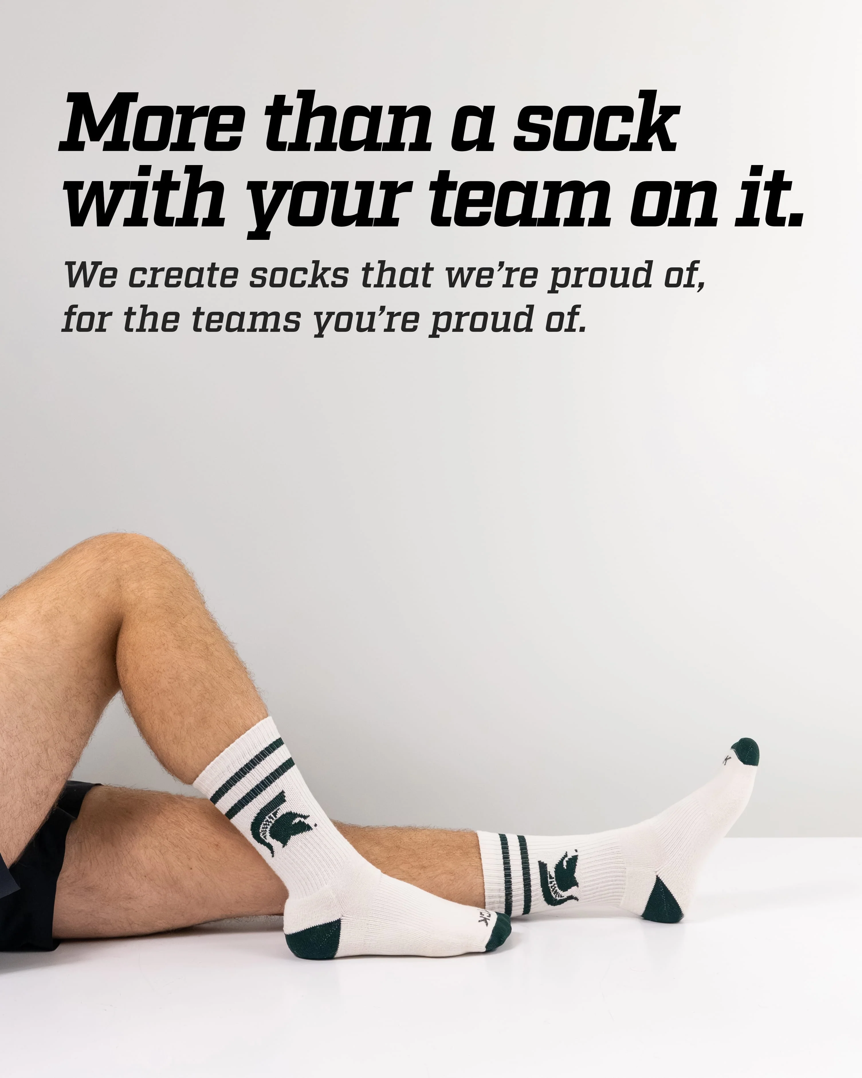 Vintage Michigan State Spartans Socks NCAA Socks For Men and Womens Soft Cotton Sock - Image 4