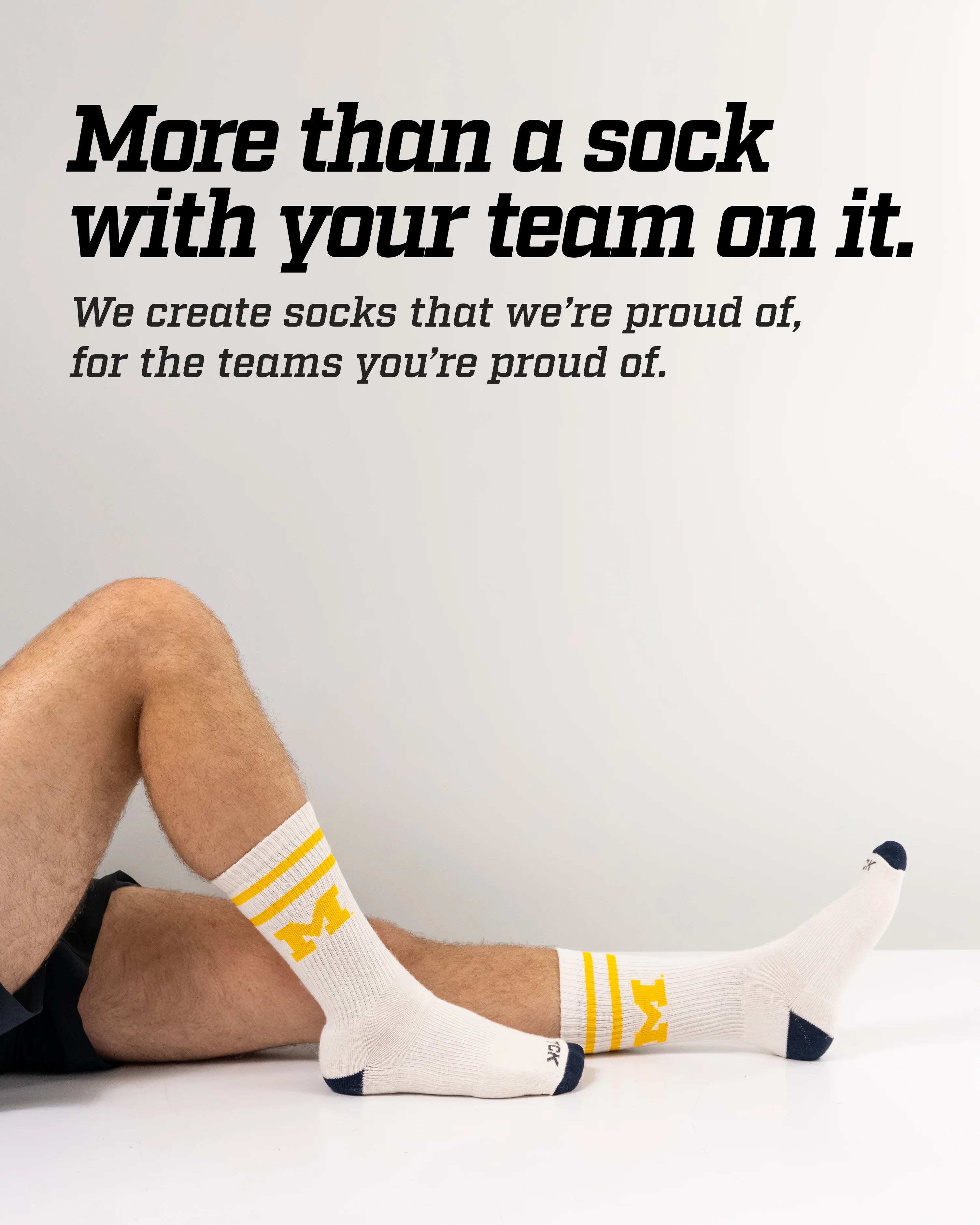 Vintage Michigan Wolverines Socks NCAA Socks For Men and Womens Soft Cotton Sock - Image 4