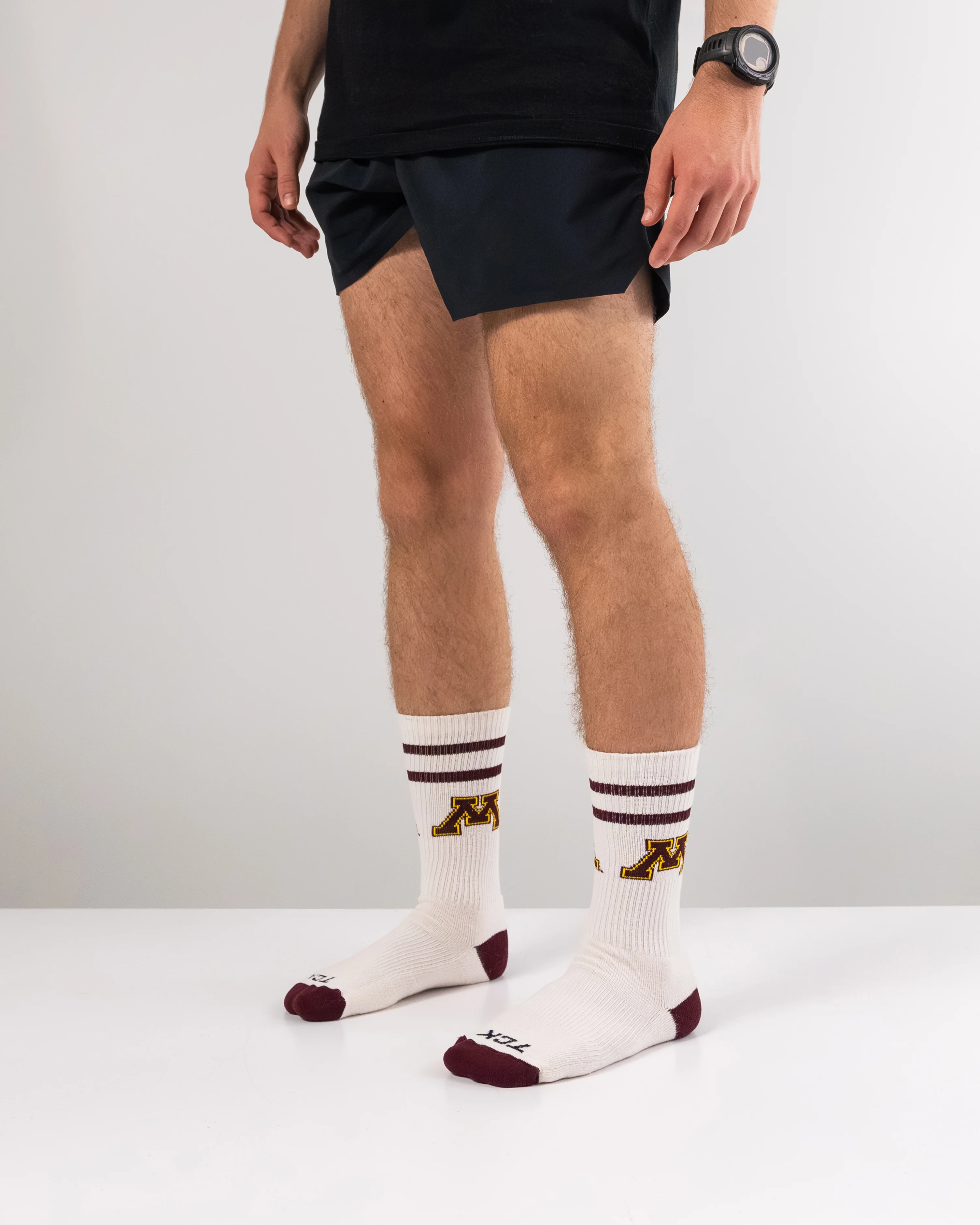 Vintage Minnesota Golden Gophers Socks NCAA Socks For Men and Womens Soft Cotton Sock - Image 4