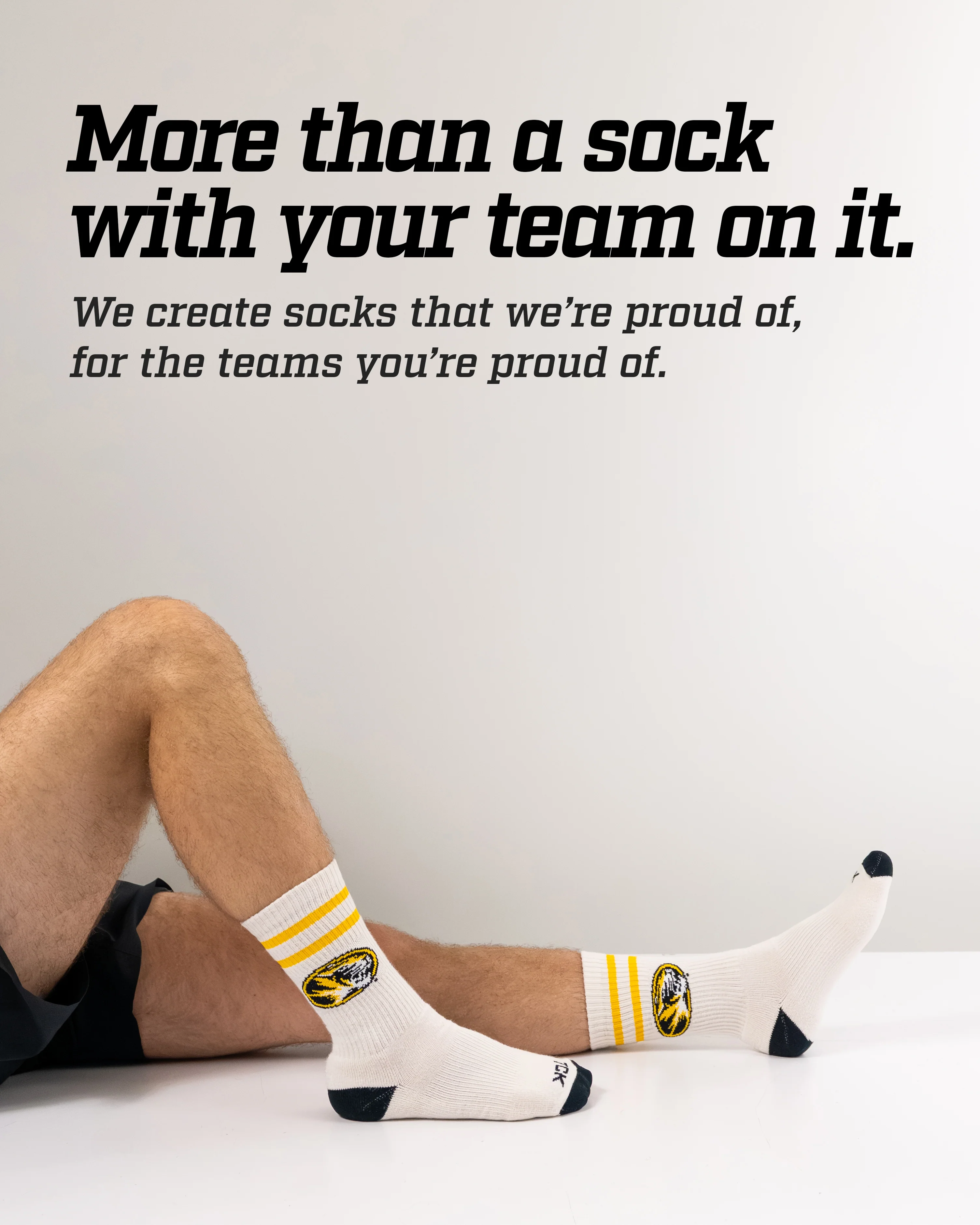Vintage Missouri Tigers Socks NCAA Socks For Men and Womens Soft Cotton Sock - Image 4