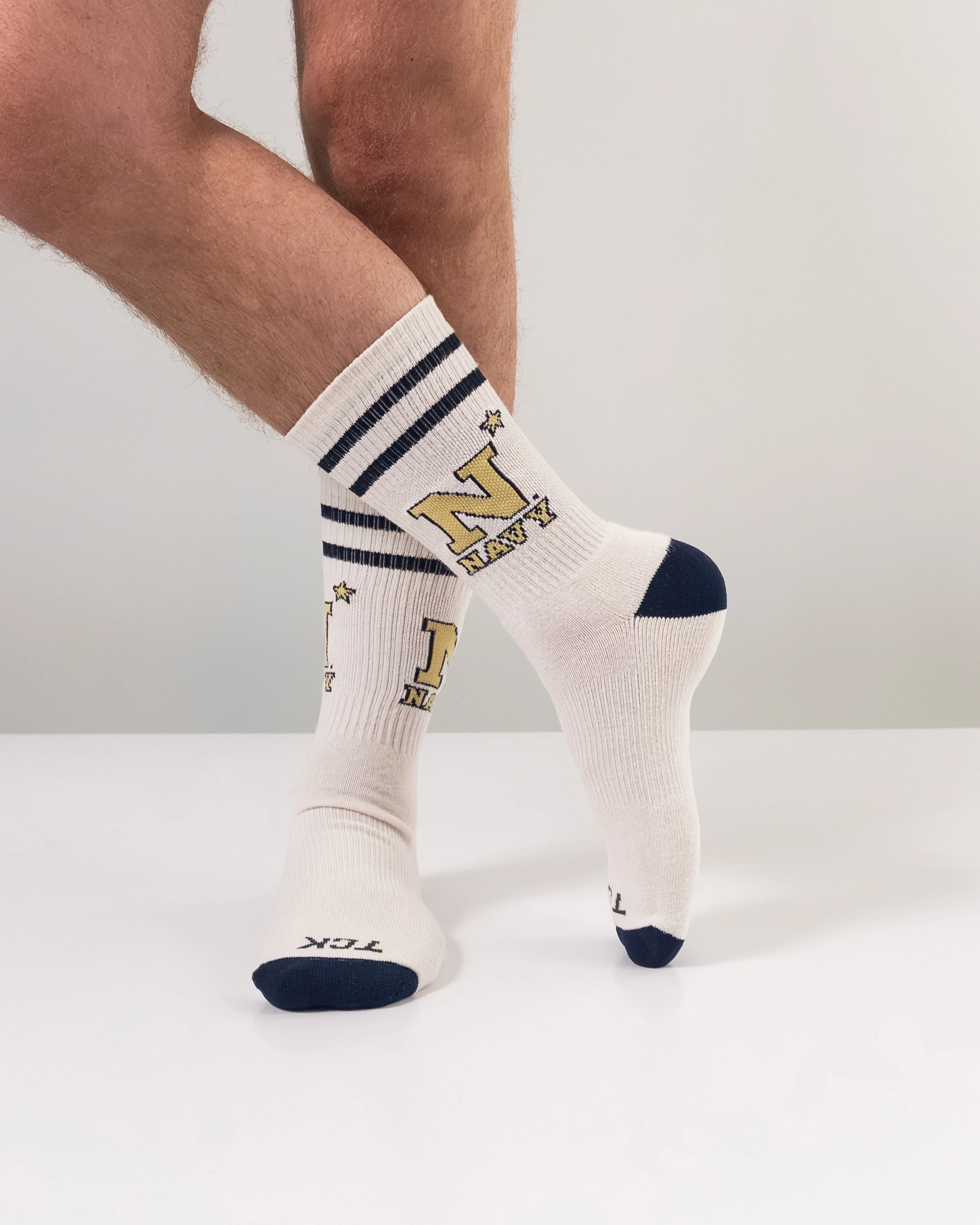 Vintage Navy Midshipmen NCAA Socks For Men and Womens Soft Cotton Sock - Image 3