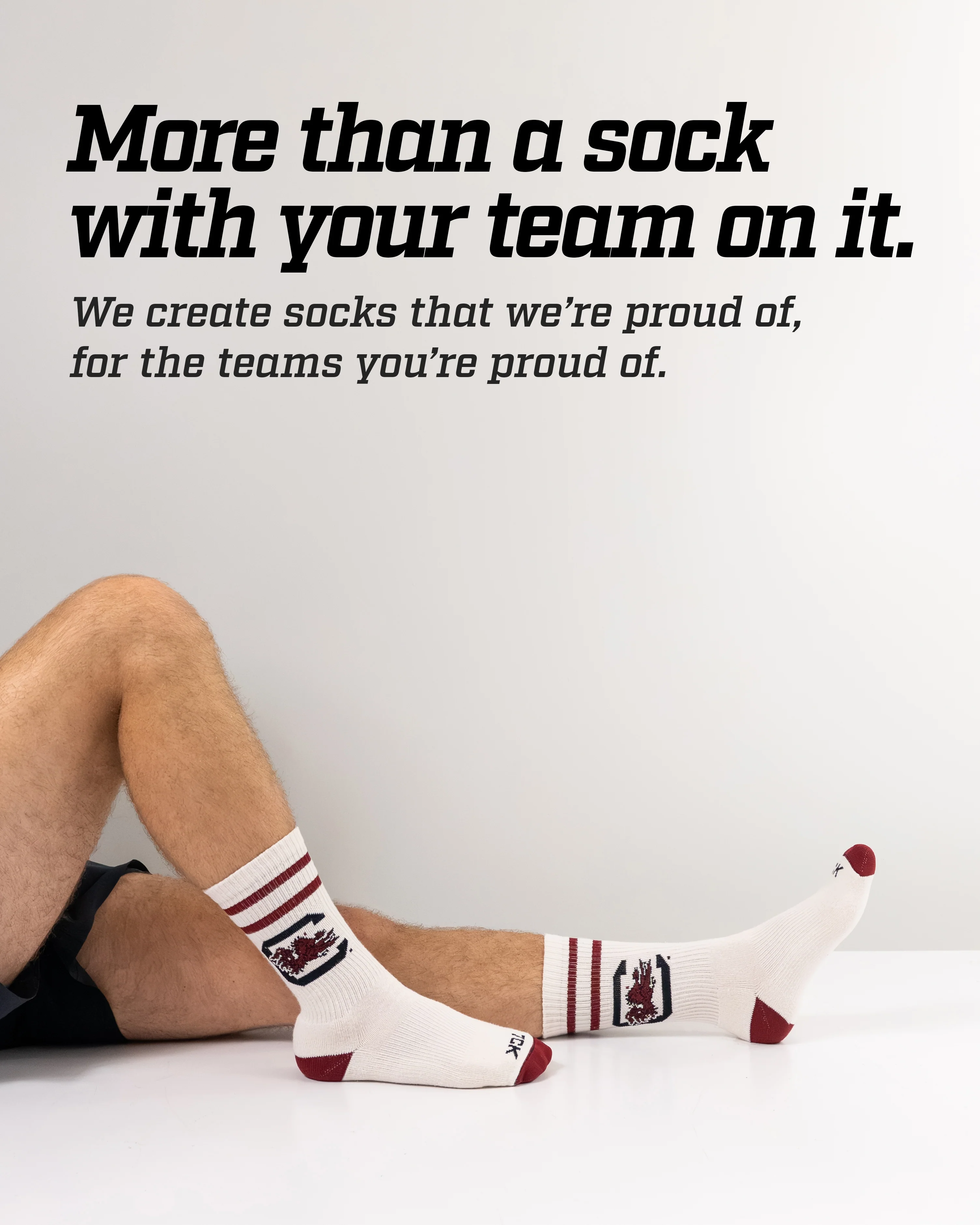 Vintage South Carolina Gamecocks Socks NCAA Socks For Men and Womens Soft Cotton Sock - Image 4