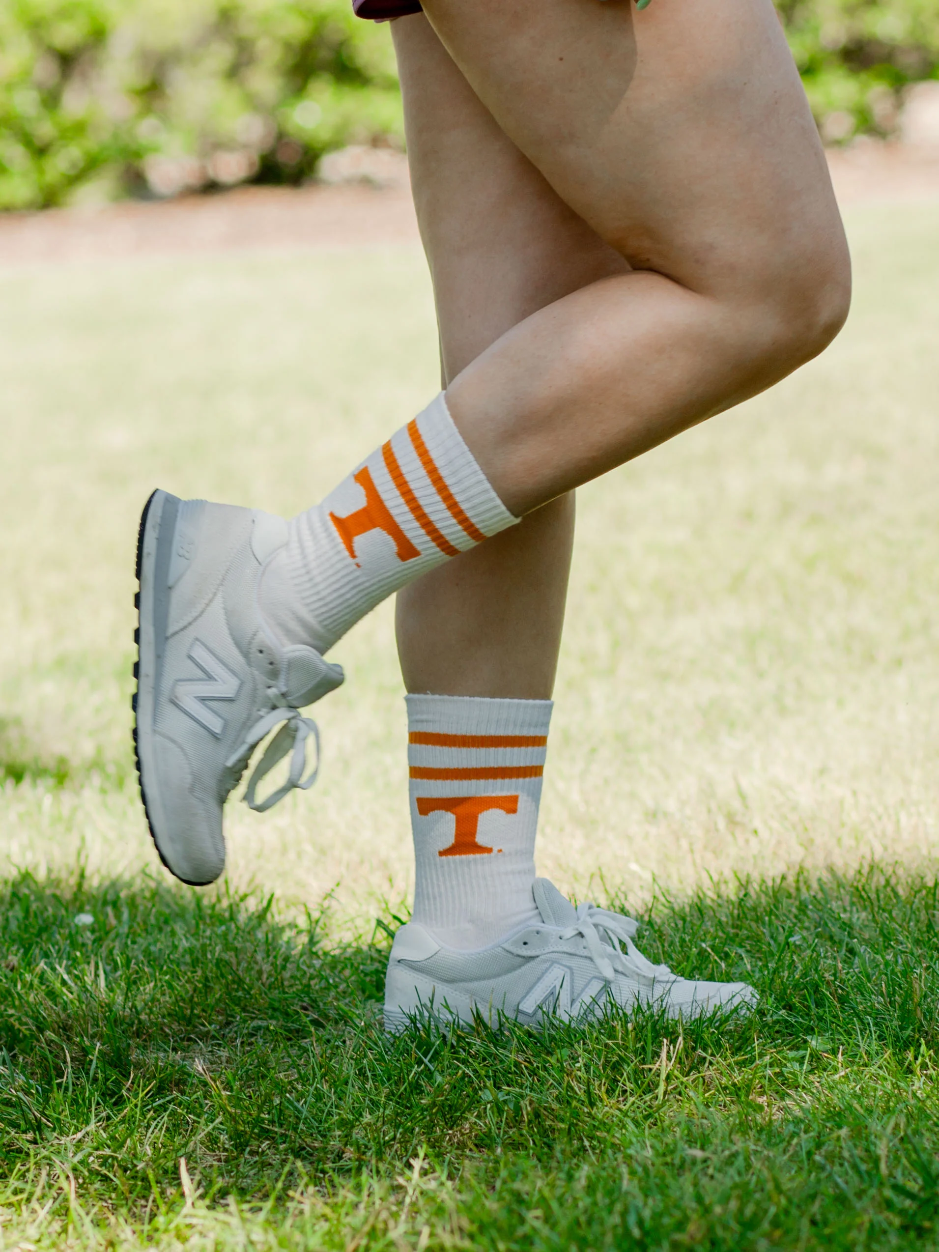 Vintage Tennessee Volunteers Socks NCAA Socks For Men and Womens Soft Cotton Sock - Image 6