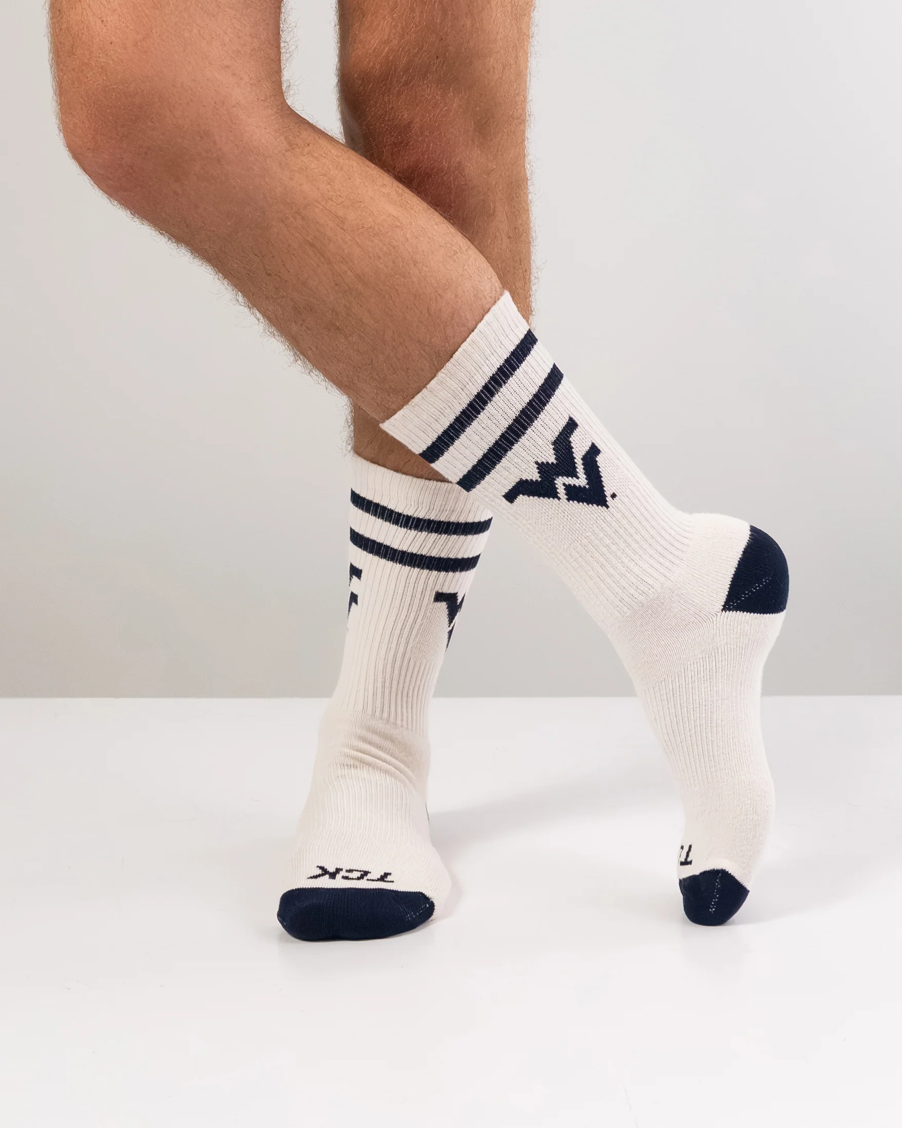 Vintage West Virginia Mountaineers Socks NCAA Socks For Men and Womens Soft Cotton Sock - Image 3