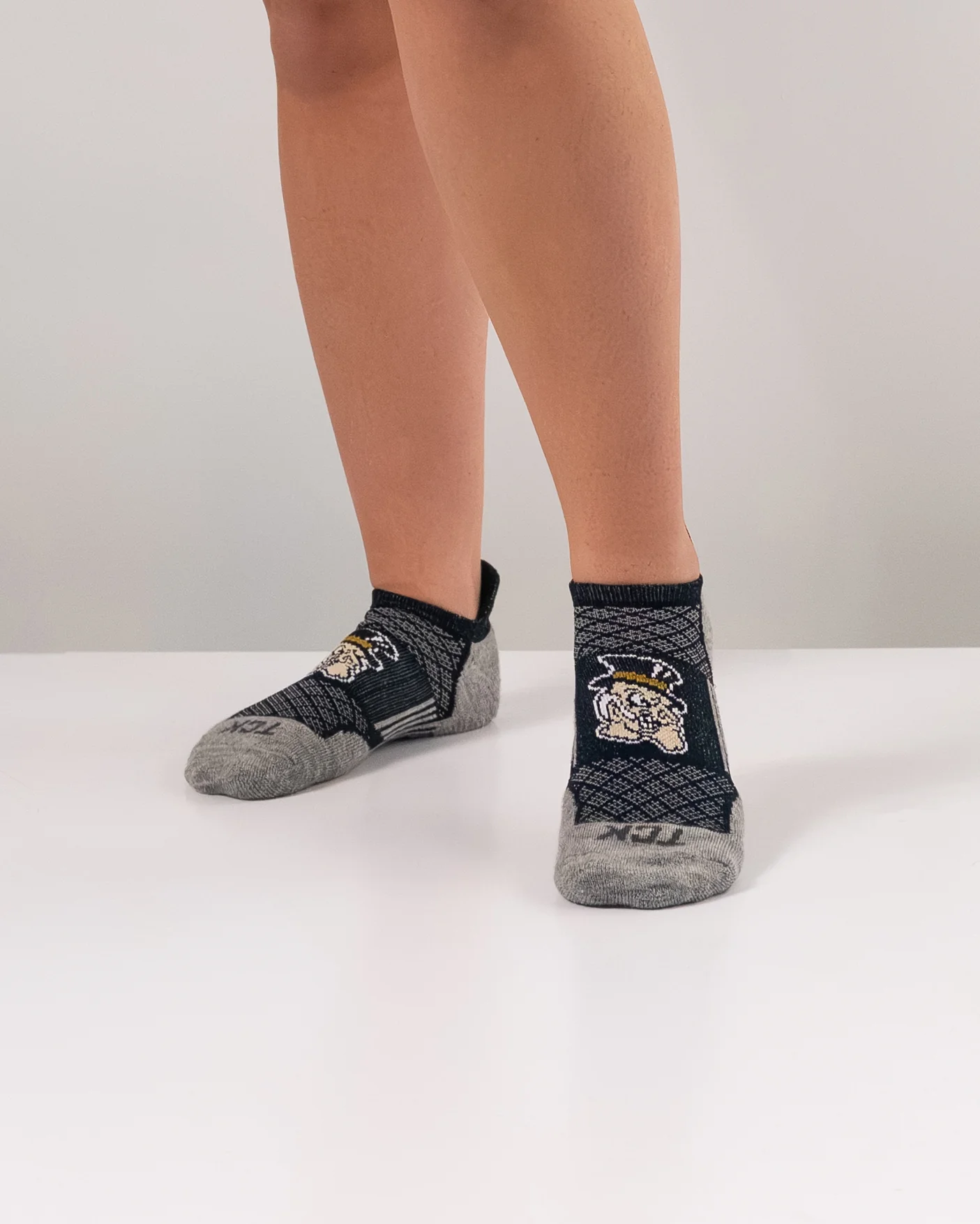 Wake Forest Demon Deacons No Show Tour Socks - Image 4