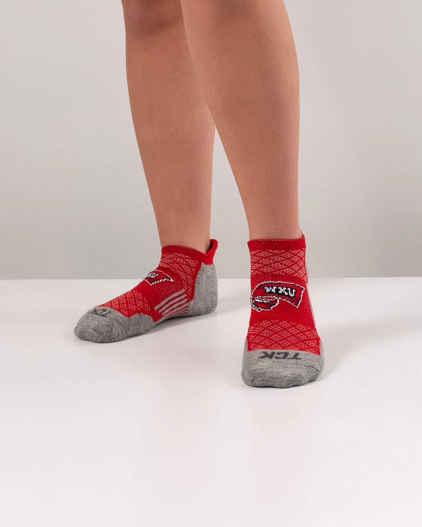 Western Kentucky Hilltoppers No Show Tour Socks - Image 4