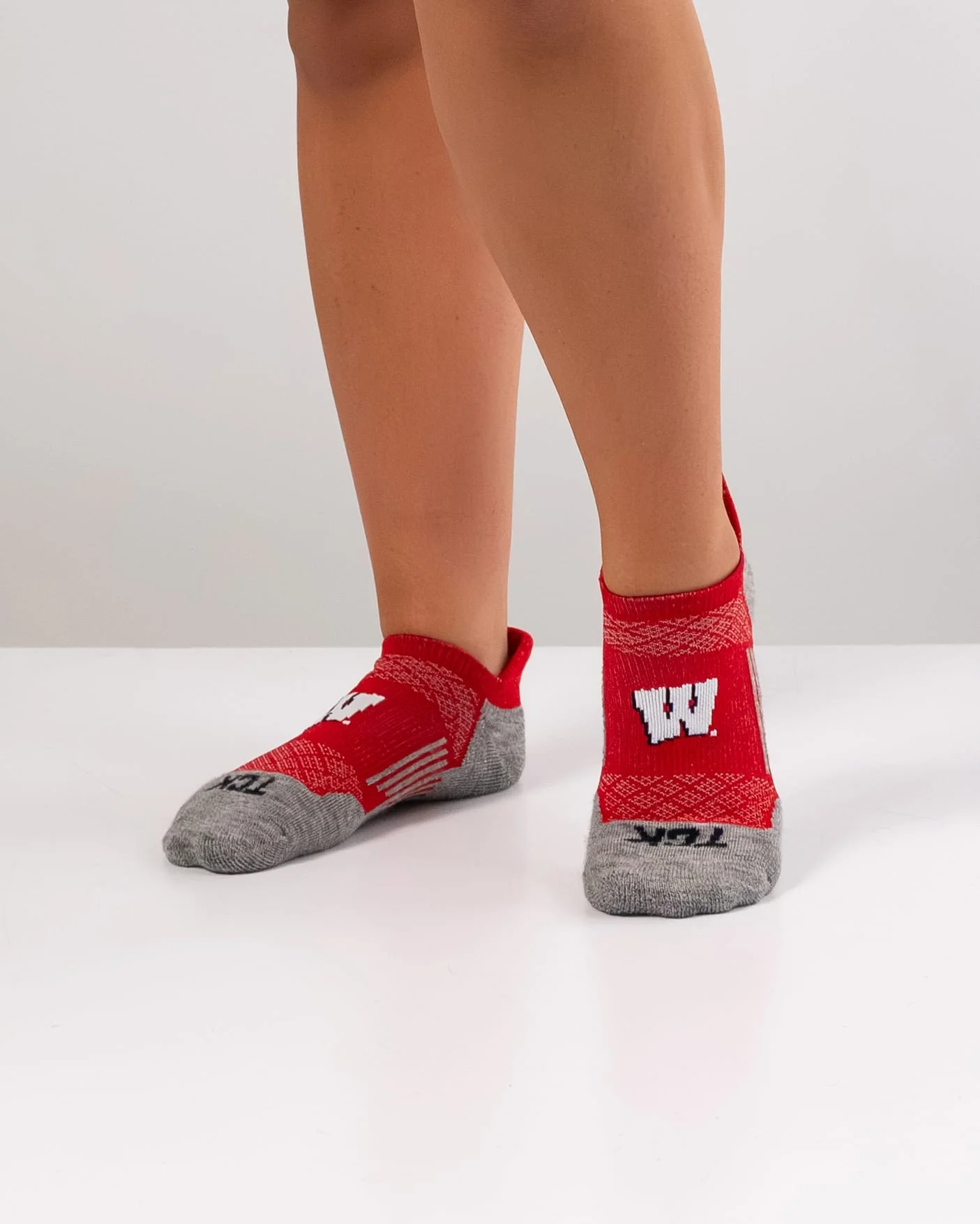 Wisconsin Badgers No Show Tour Socks - Image 4